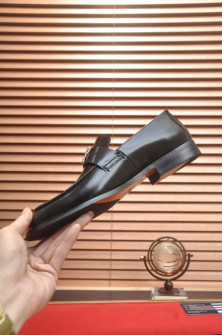 Men's shoes💰520💶[HERMES] (cowhide lining)🍀Italian top luxury🍀He does not pursue novel styles and gorgeous colors, but attracts the favor of successful men with his flawless, elegant and classic style. Formal leather shoes This very comfortable, simple and stable style allows you to easily match any style! The pattern is absolutely 1:1 refined from the original case, and we strive for excellence in materials, imported cowhide + cowhide lining💪💪💪extraordinary texture👍! .Code number: 38-45 (45 customized)